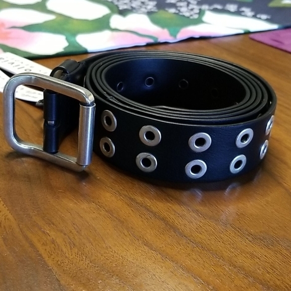 💕ALICE + OLIVIA💕 Eve Double Wrap Belt in Black - Picture 9 of 11